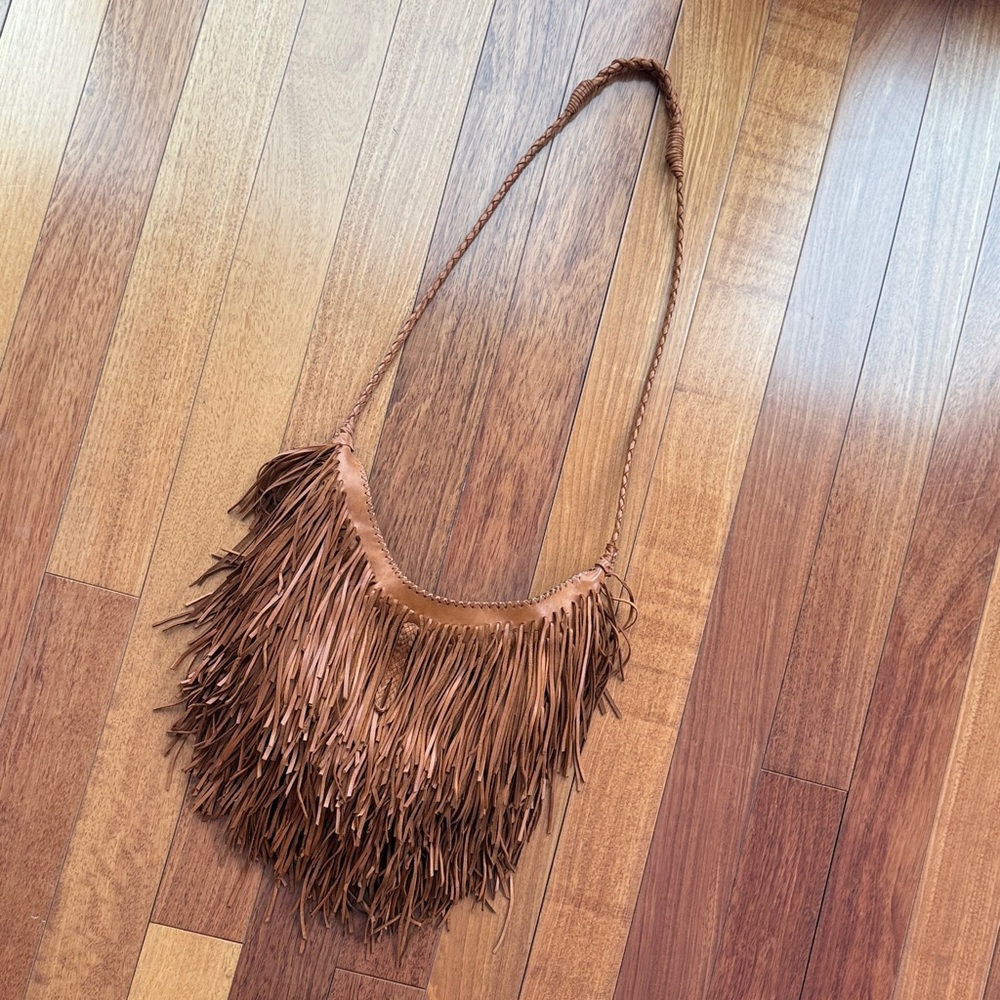 Boho Fringe Shoulder Bag - Tan

Perfect condition!! Like new!!!